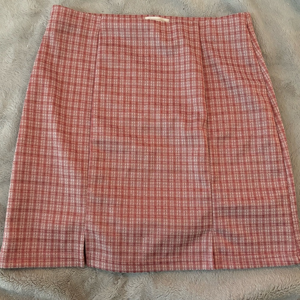 Tillys plaid pink and white mini skirt